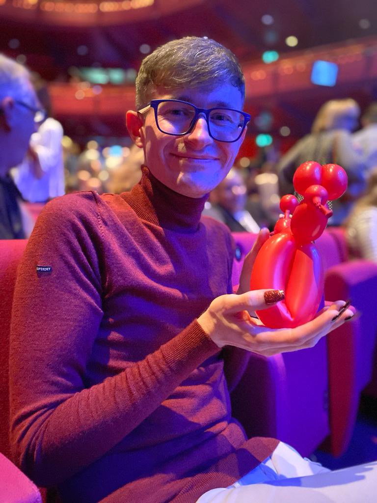 Aaron_AF96's tweet photo. My sides are still aching after watching @TonyRockOpera last night!.. 🤣😂👏🏻 Thank you for my poodle, Mandy! 😘 I called him Tony. https://t.co/VdhnfRK2Ll