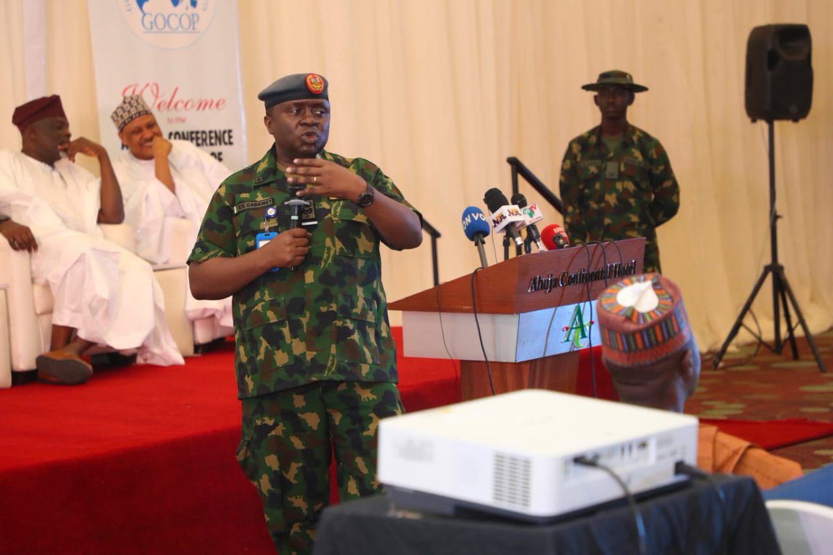 spyetv's tweet photo. "Fish Out Fake News Peddlers Among You"- Air Chief to Online Publishers (GOCOP) | @DefenceInfoNG @CAS_HBAbubakar
@NigAirForce
@NigerianNavy @HQNigerianArmy #GOCOP
https://t.co/6aXOQxGTUb https://t.co/59vZxIVrZn