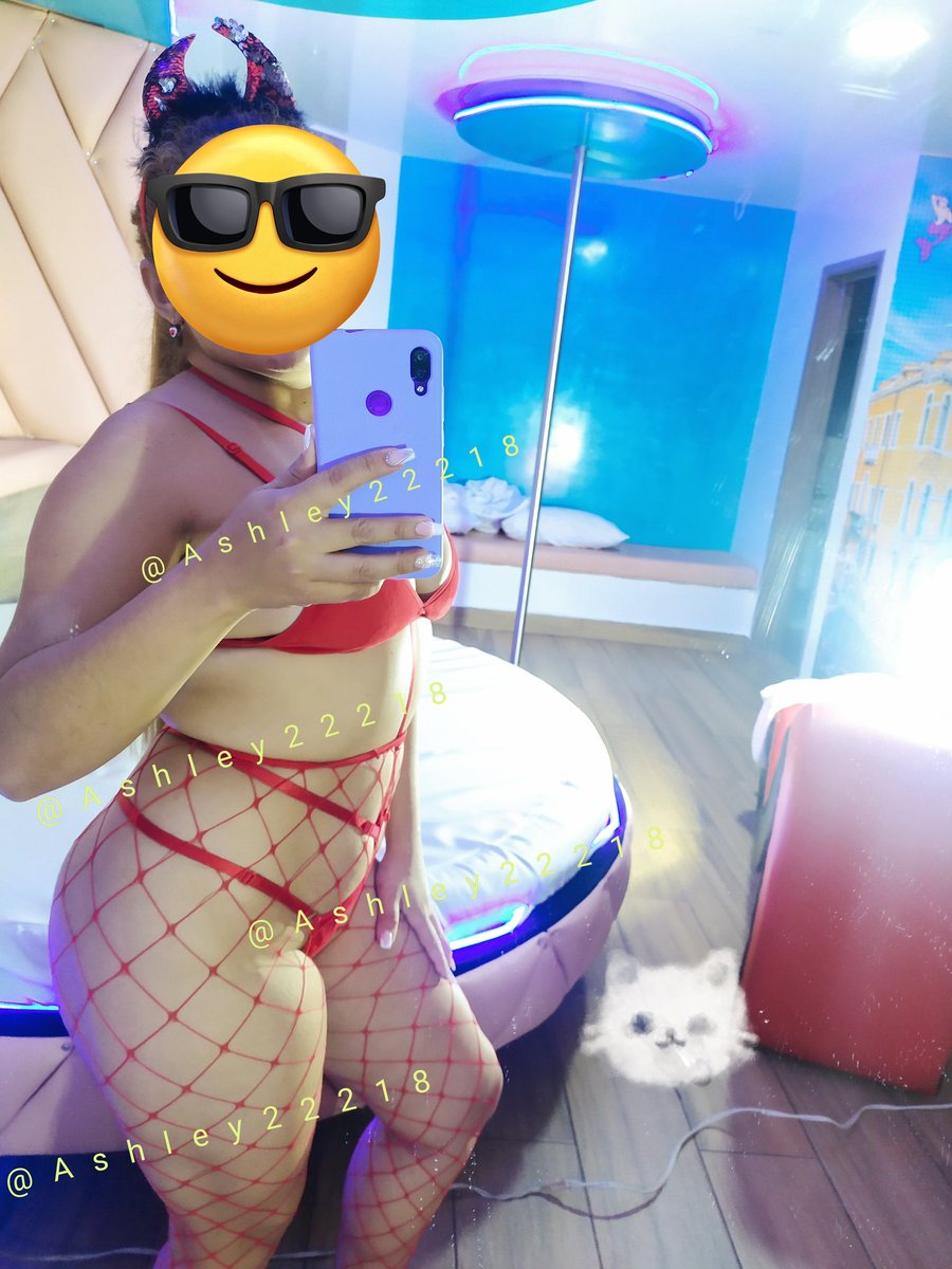 Ashley22218's tweet photo. Que hay para hacer hoy 😈🔥😍 https://t.co/UZnReduNzO
