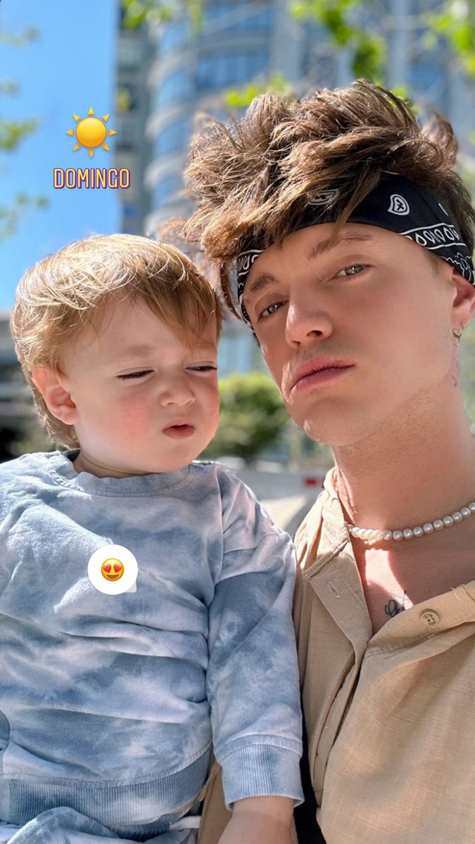mateodatas's tweet photo. Domingo
#lionelferro #soyluna #muñequita #unamirada #sitellamo #noseporque #bailalo #silascosassedan #confieso #besame #déjamellevarte #dameunaopotunidad #teelegiati #despacito #sirena #ojala #tucarita #1amor #pegadito #linda #otrotrago #queteenamore
#roma #donato @lionelferro https://t.co/gJ9J4XVJea