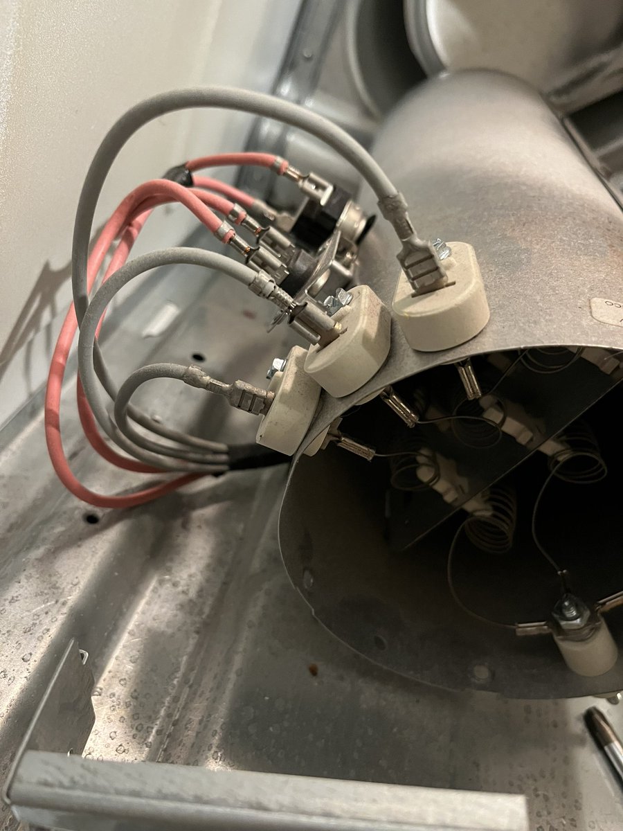 Joe Webb tweet media