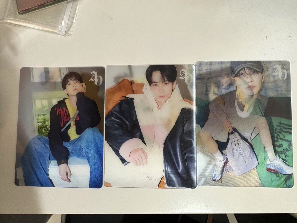 「 ✦ wts // want to sell ✦ 」 

pc jeonghan lenti ADLV

💰 255.000/set
📍 bsd, tangerang
🍊 exc adm

t. wts photocard seventeen svt