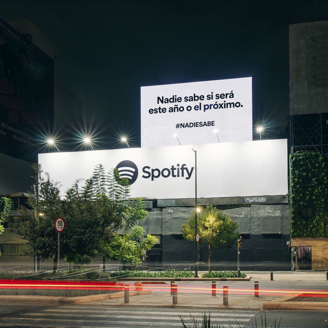 alberramoos's tweet photo. Entre @sanbenito y @SpotifySpain me rompen la mente ni lupin https://t.co/yUCuu32Qmg