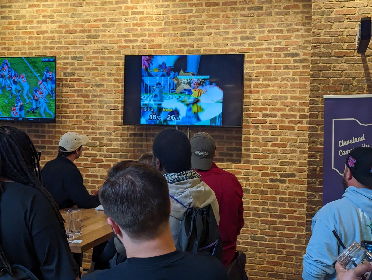 twitchmeetupcle's tweet photo. The Smash Tournament has begun! https://t.co/xfQeTukkx9