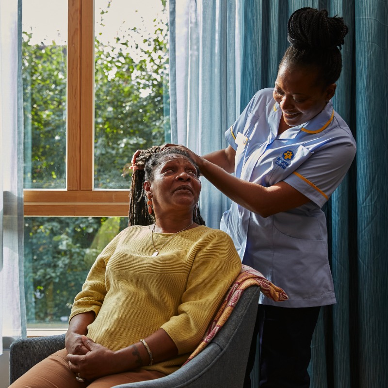 mariecurieuk's tweet photo. End of life care should reflect what’s important to you. That's why we tailor our support to help you live the best life you can to the end 💛