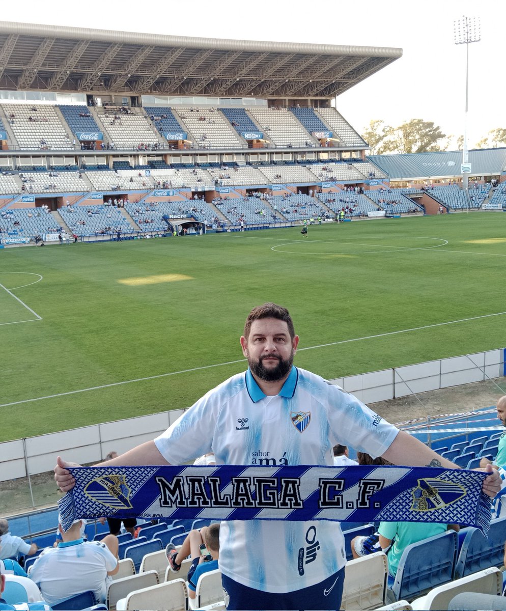 J_A_Beltran_'s tweet photo. ¡Ser malaguista es lo más jodidamente mejor del mundo!#OnTourHuelva2023 https://t.co/x5iR9QshXX