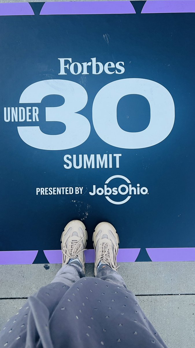 Elena Lenena tweet media