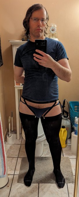 I wonder if my garter belt and stockings show through my work pants.. https://t.co/XZklu5HhyD<a href="/tag/mvsales"class="tags"><span>#mvsales</span></a><a href="/tag/mvgayboys"class="tags"><span>#mvgayboys</span></a>