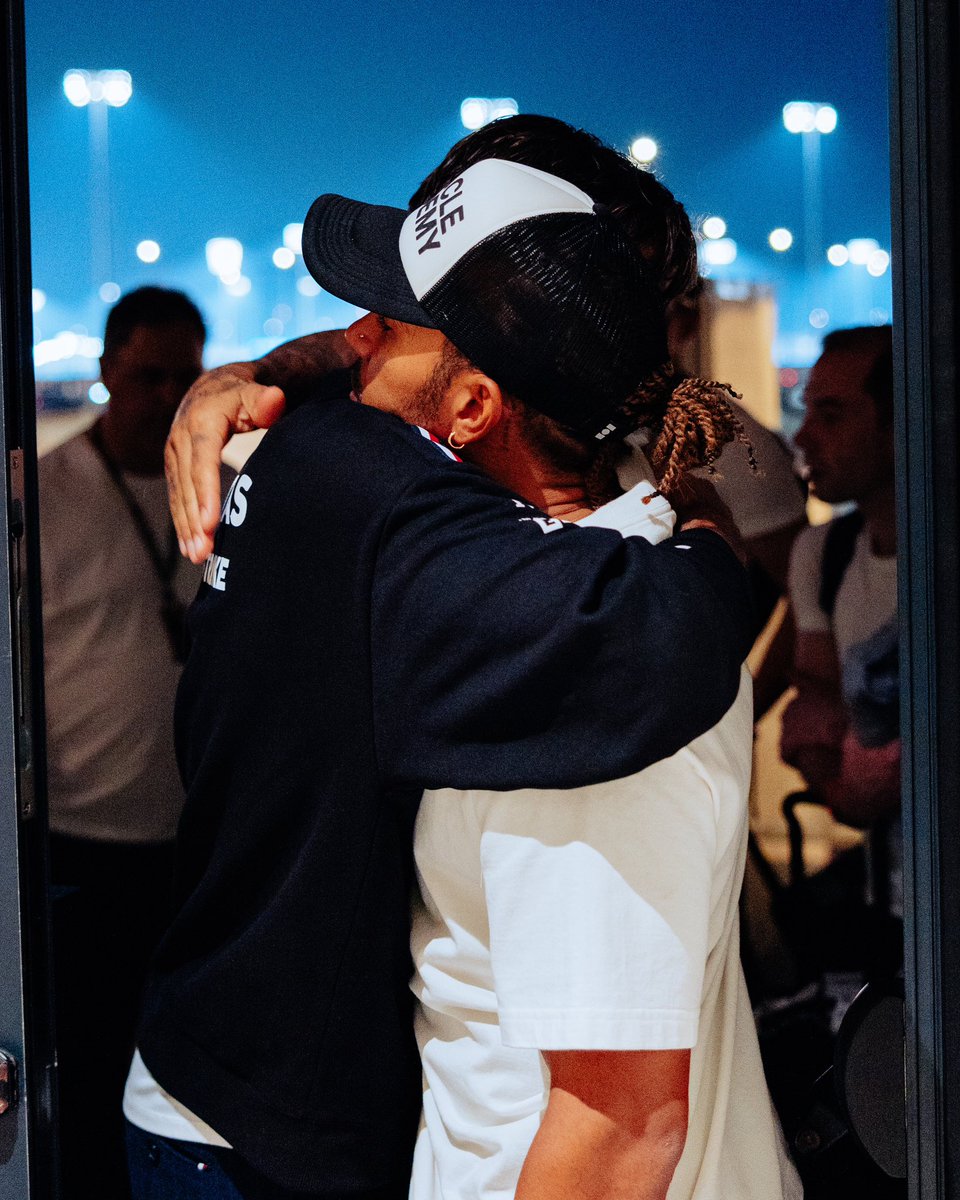 GeorgeRussell63's tweet image. No hard feelings. We’re here to fight and maximise for the team. We misjudged it today, but our car was exceptionally strong and I’m proud of the whole team. Time to regroup and continue building off the strong pace in Austin 👊