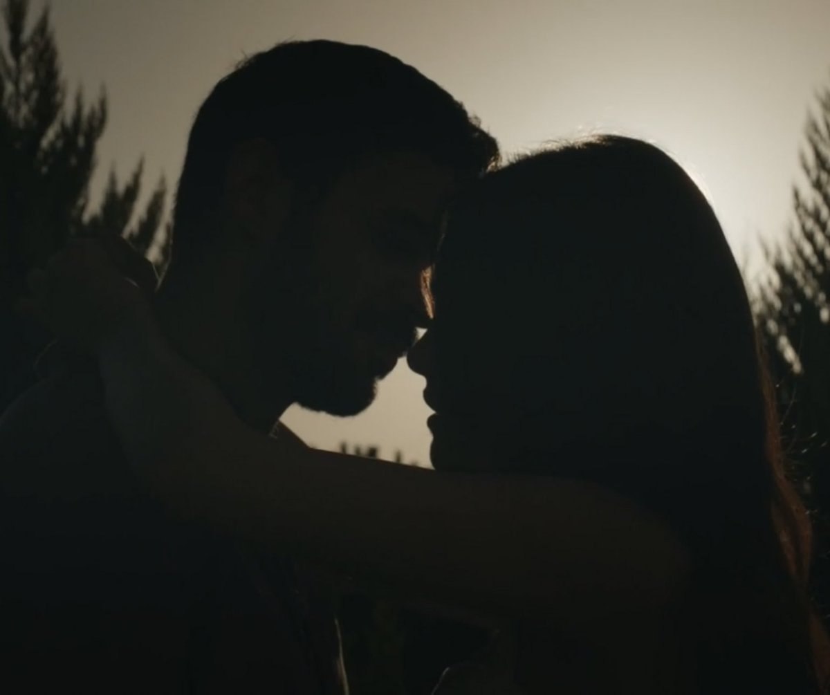theelittletoad's tweet photo. Io non potevo non pensarci io dovevo farlo.
#bayyanlış | #Yabani
#OzDen | #RüYam https://t.co/EeOZudGW2A