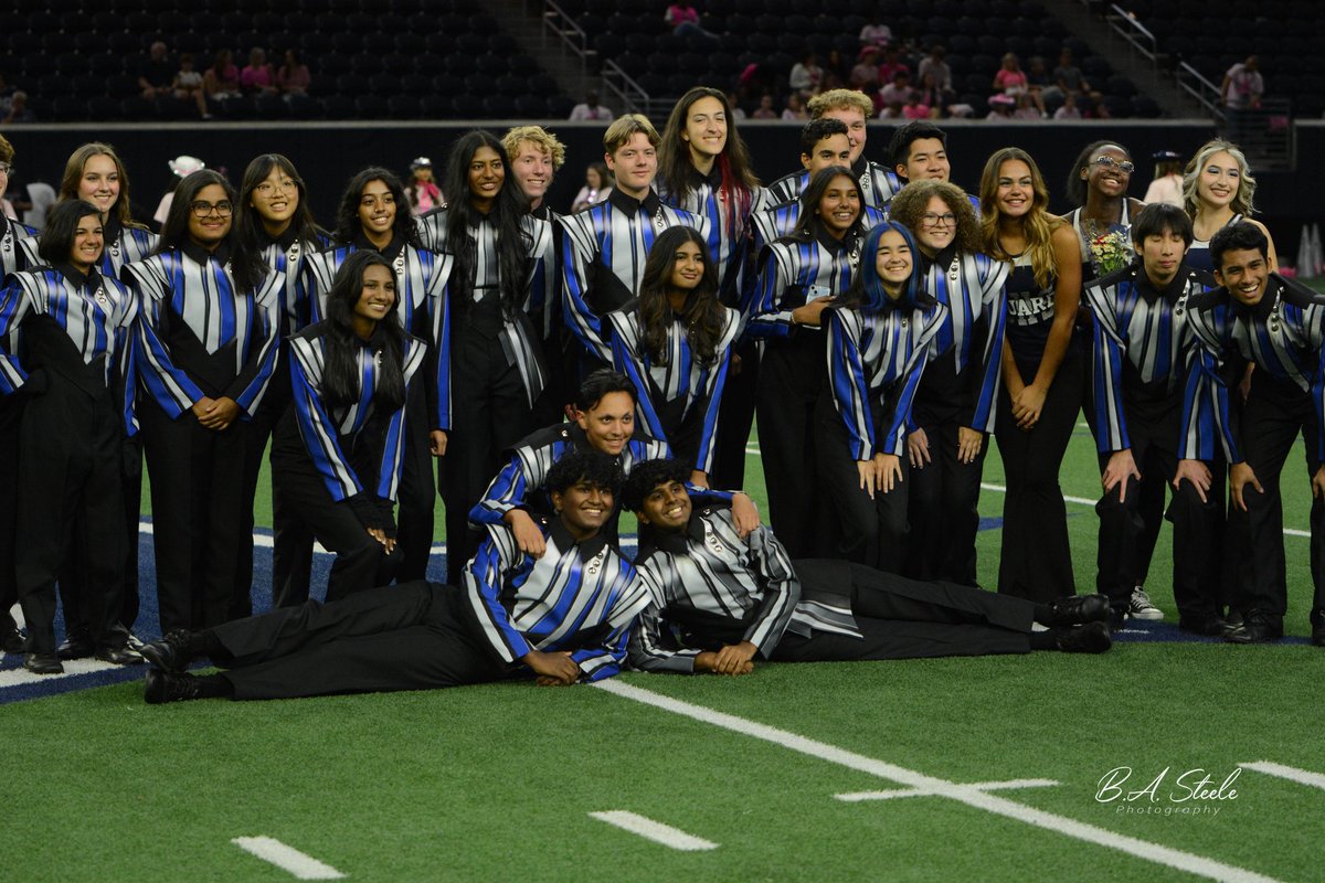 basteelephotos's tweet photo. Friday Night Lights, Cen10 vs Lonestar edition.  Many, many highlights published on Sweetheart and Band Senior Night.

https://t.co/vxb17znnnb https://t.co/UHZKTFdNvW