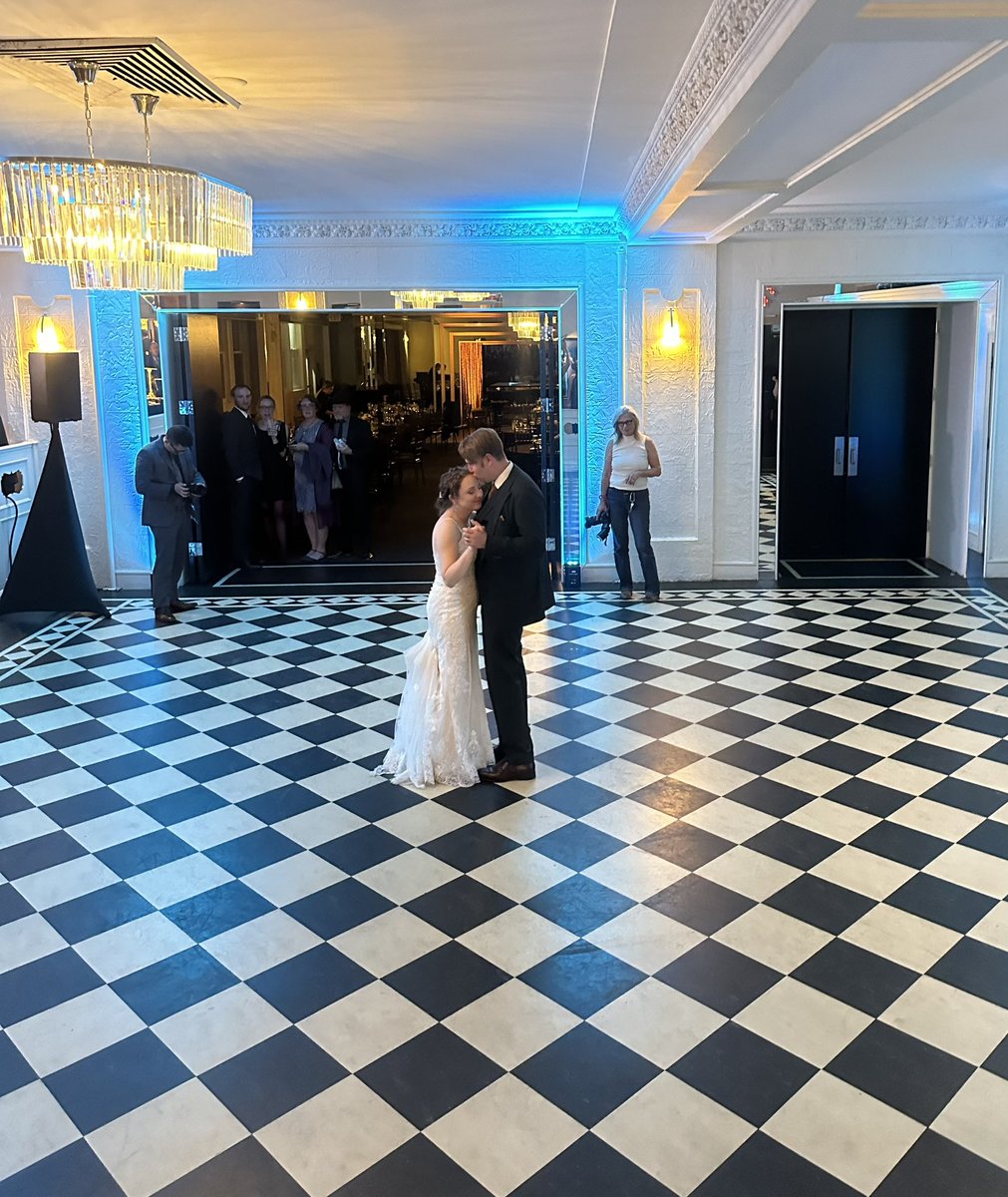 litilsworth's tweet photo. #SWUDDING Congratulations Kiva &amp; AJ 💍❤️ 🍾 Cheers!! https://t.co/NIZkh8BHB7