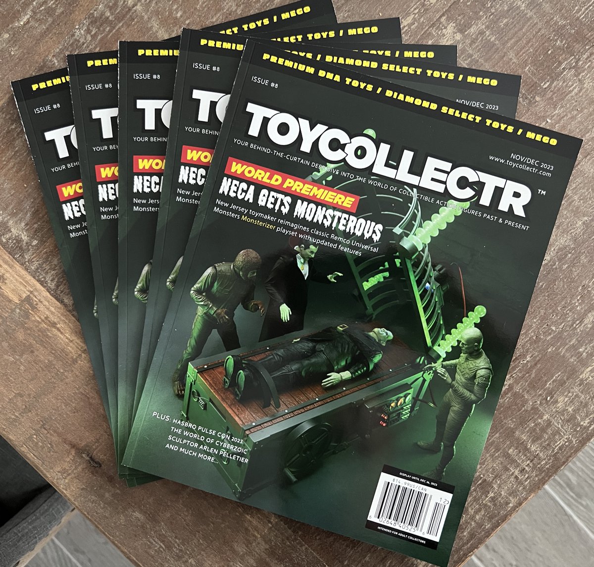 ToycollectrMag's tweet photo. TOYCOLLECTR #8 is in the house... and shipping to subscribers soon! @NECA_TOYS @CollectDST @MegoCorp @Hasbro #premiumdna https://t.co/ksoQWydKrp