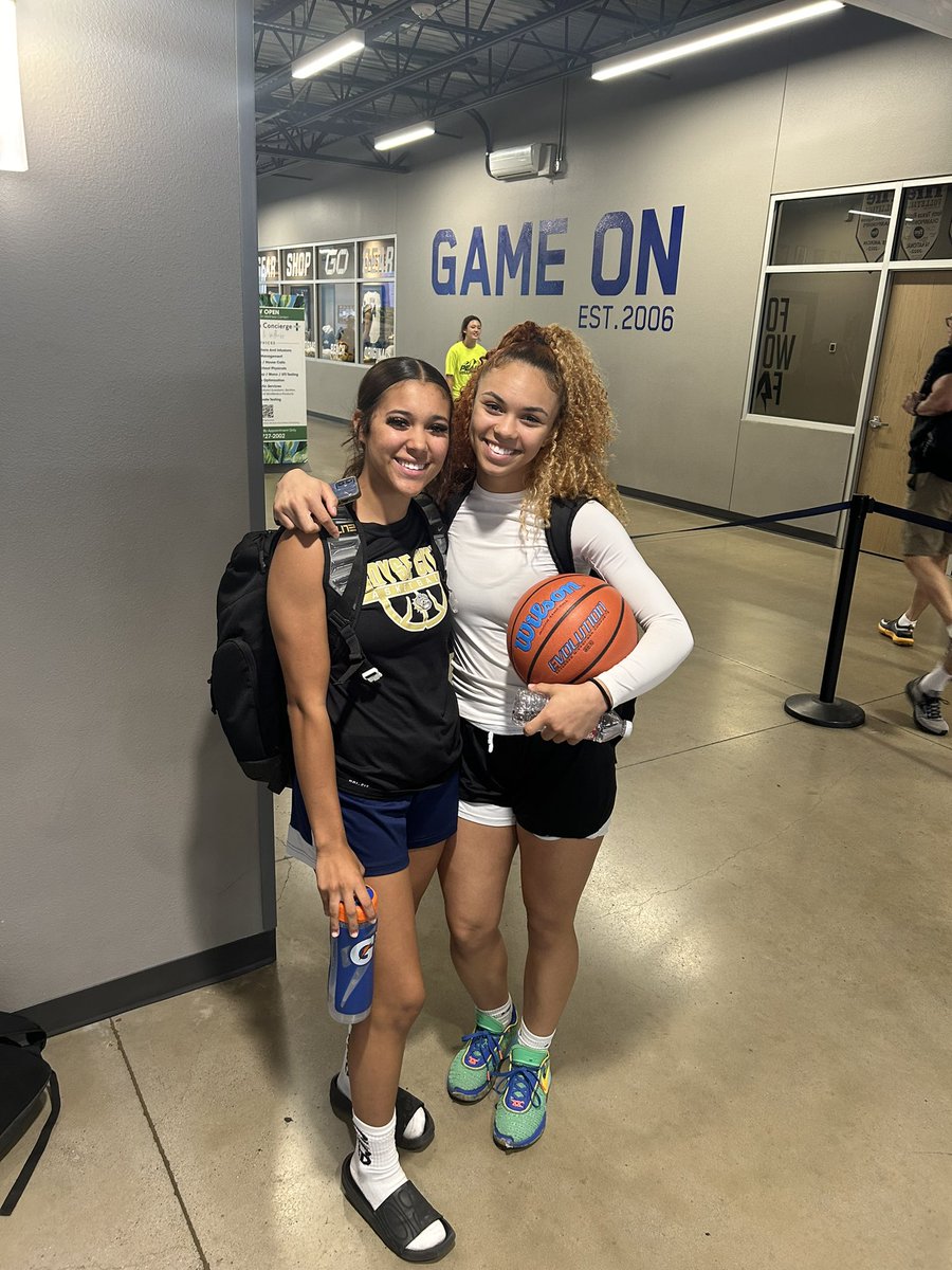 Had a GREAT performance at College Basketball Prospect ID Showcase in Fort Worth with my girl @JuliannaDada !! @CampbellRCGBB @RoyseCityGBB