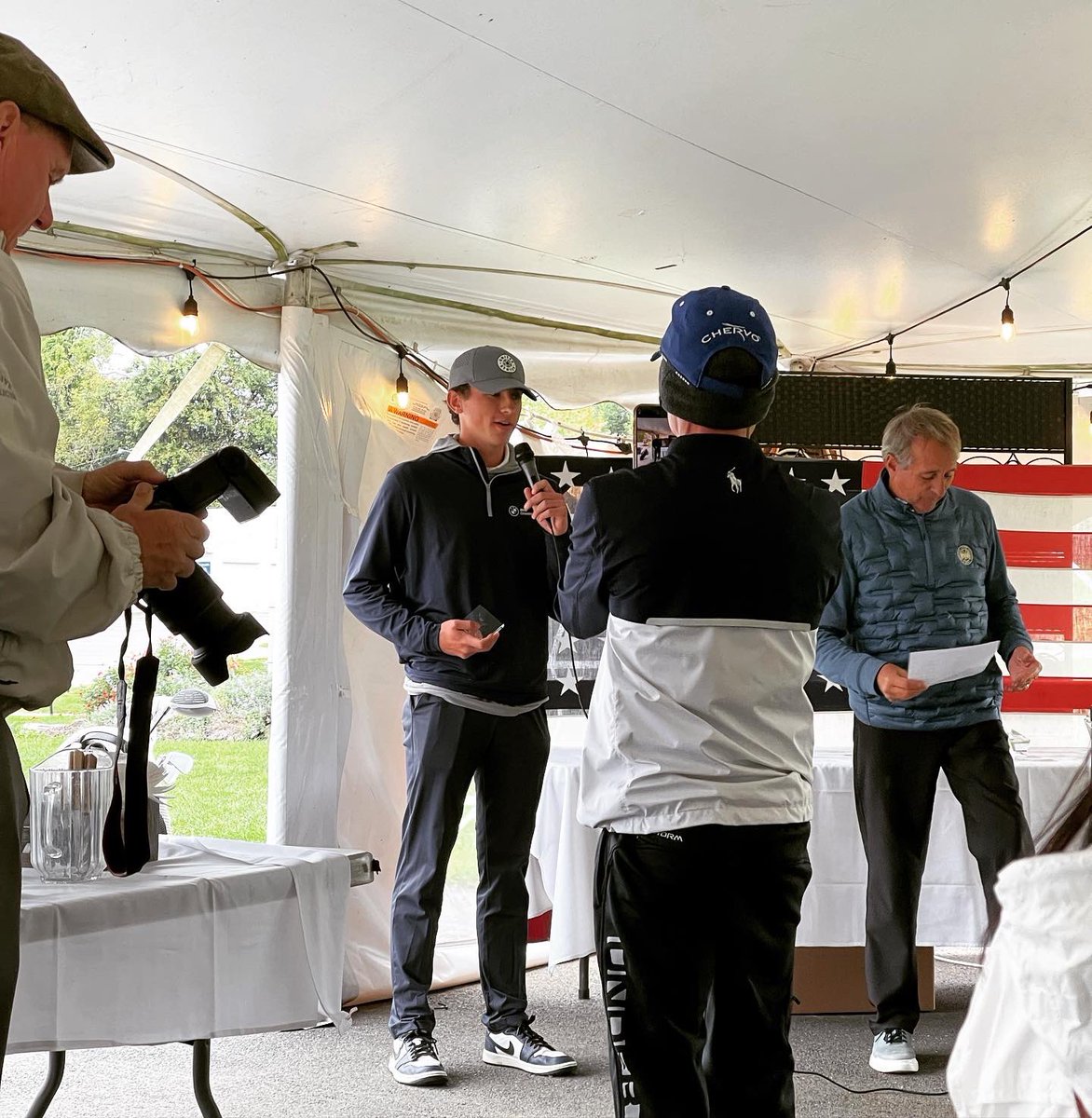 QCHS Golf tweet media