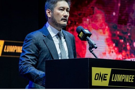jgagDmpjgdpxpjp's tweet photo. #嘘のUFCトリビア
アデサニヤは本来はUFCではなく、ONEに出場する予定だったが、チャトリが｢私もNARUTOが好きで毎日観てるよ｣と言った際好きなキャラクターを聞いたら｢ピカチュウ｣と答えたためこの話は白紙になった https://t.co/Bj6XlBrf4B