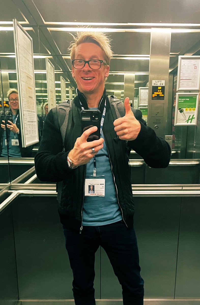 Craig Heap OLY (@craigdavidheap) on Twitter photo The end of another world championships and a huge thank you to the <a href="/BBCSport/">BBC Sport</a> team,<a href="/christinestill2/">christine still</a> Matt Baker <a href="/bethtweddlenews/">Beth Tweddle</a> and special guests @GiarnniM & <a href="/Joefrasergb/">Joe Fraser</a> for a great week. <a href="/BritGymnastics/">British Gymnastics</a> 🇬🇧 The end of another world championships and a huge thank you to the <a href="/BBCSport/">BBC Sport</a> team,<a href="/christinestill2/">christine still</a> Matt Baker <a href="/bethtweddlenews/">Beth Tweddle</a> and special guests @GiarnniM & <a href="/Joefrasergb/">Joe Fraser</a> for a great week. <a href="/BritGymnastics/">British Gymnastics</a> 🇬🇧