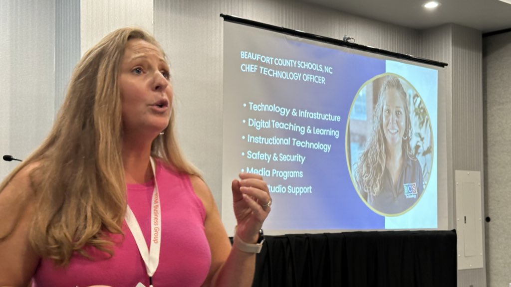 Devem's tweet photo. So proud of our CTO @abass227 during her packed house presentation at #rtmk12 today! @BeaufortCoSchNC #BCSProud https://t.co/Re5NUqlNVw