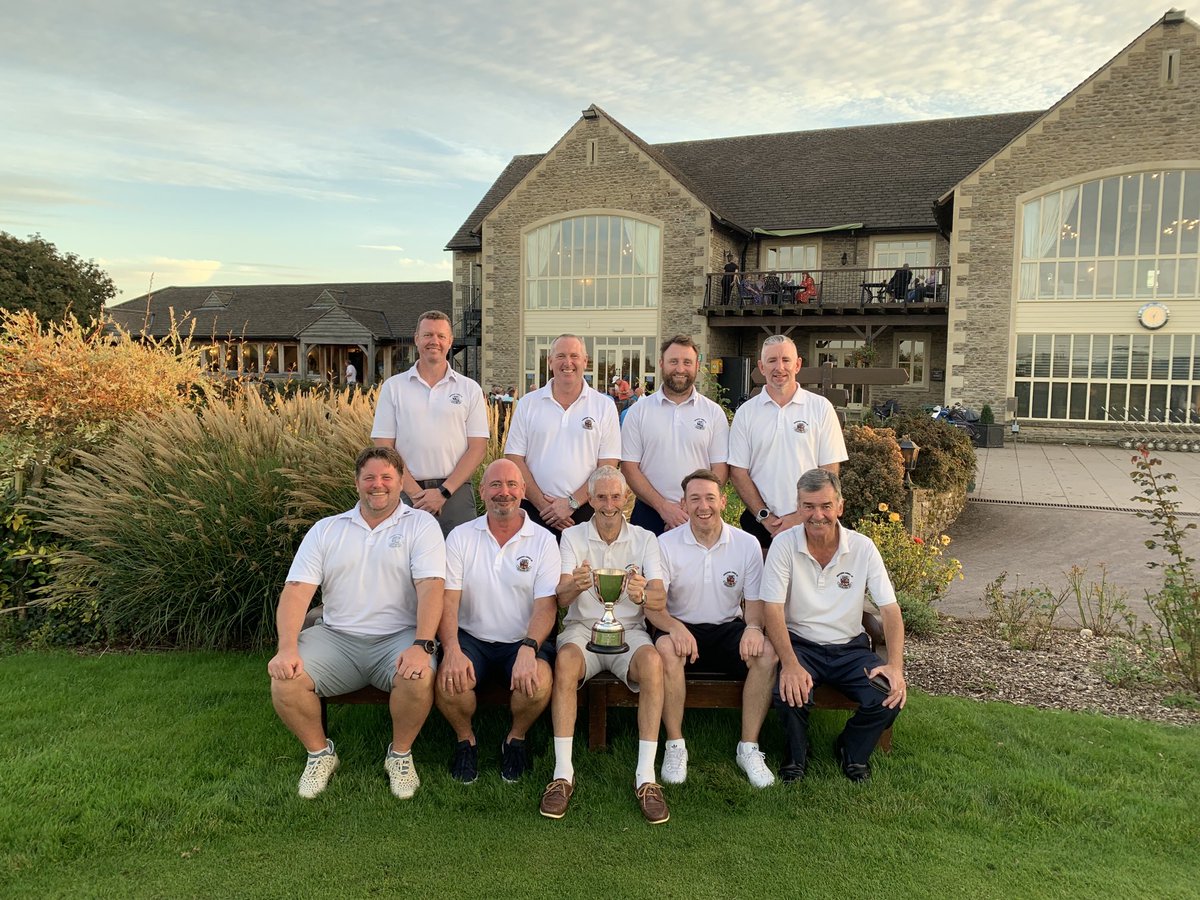 wiltshire_golf's tweet photo. Congratulations to ⁦@OgbourneDownsGC⁩ , Buthlay Cup champions for 2023 - well done Alex and his team, and many thanks to ⁦@CumberwellPark⁩ , ⁦@alijames1983⁩ and the family for hosting https://t.co/7M4hLgPqOi