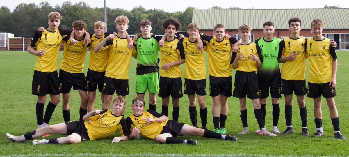 Great performance today from the lads . 4-0 winners in the EJA league cup. Let’s keep this level going , onto county cup next 👻👻