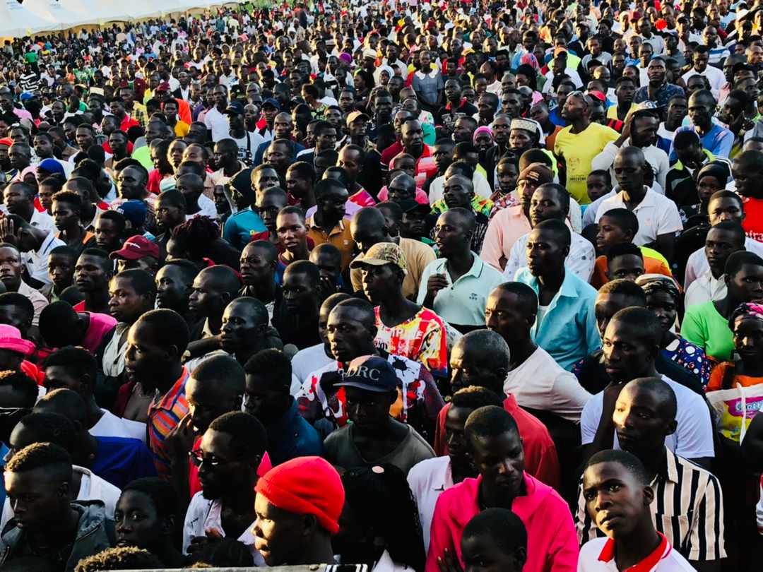 Gen_Rwashande_'s tweet photo. Ugandan strong! I never used to believe it but Almighty God has made me a believer. Nobody can defeat Uganda! This is God's country.  Whoever dares will be crushed to dust! Ruhanga asiimwe.Happy Independence Day!God bless Uganda!!!🇺🇬🇺🇬🇺🇬 https://t.co/9wWjzxfCZz