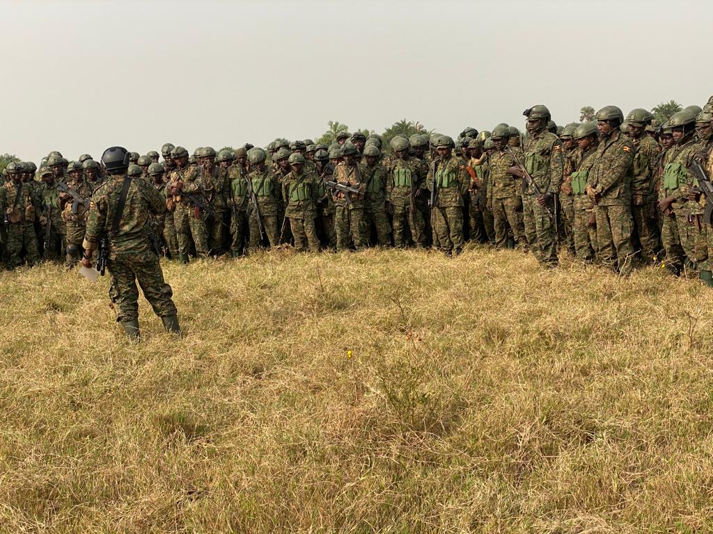 Gen_Rwashande_'s tweet photo. Ugandan strong! I never used to believe it but Almighty God has made me a believer. Nobody can defeat Uganda! This is God's country.  Whoever dares will be crushed to dust! Ruhanga asiimwe.Happy Independence Day!God bless Uganda!!!🇺🇬🇺🇬🇺🇬 https://t.co/9wWjzxfCZz