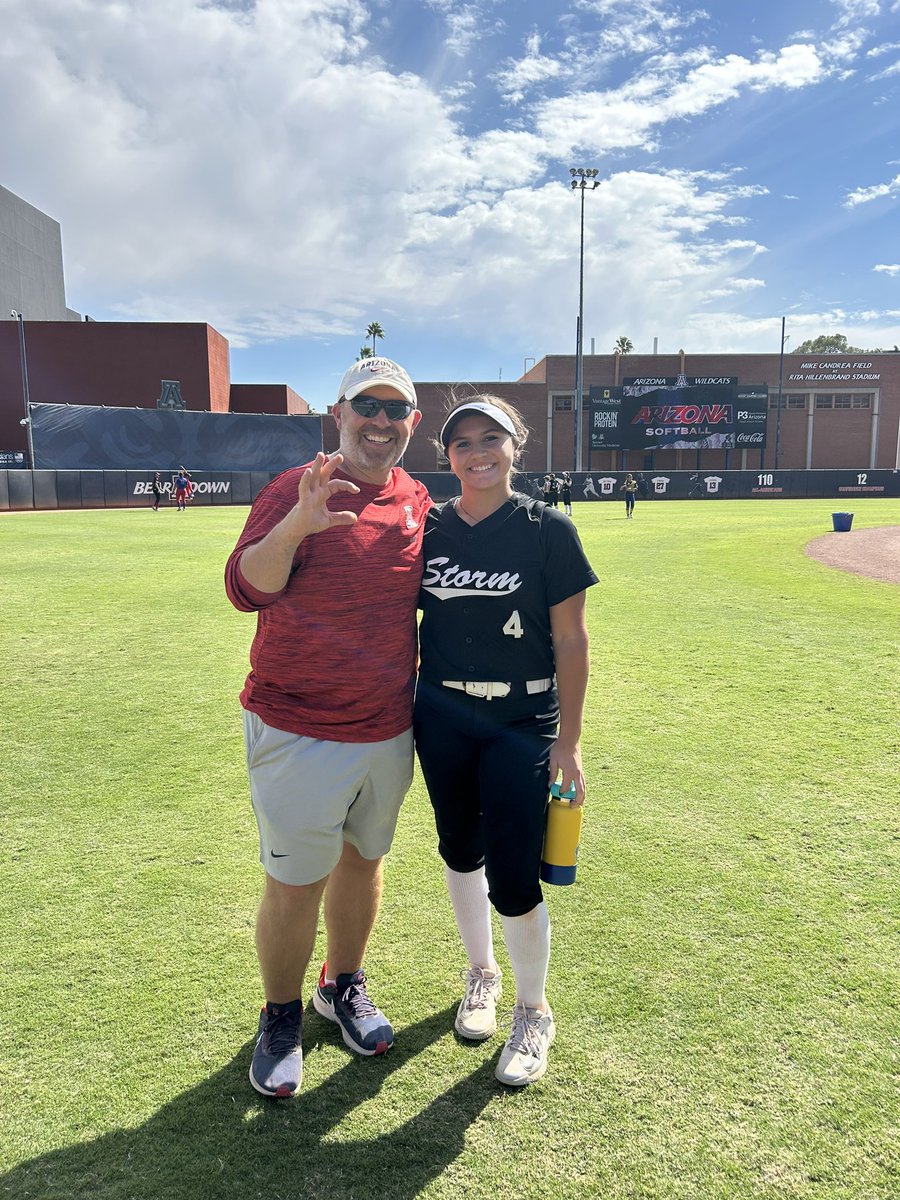 Thank you for a great camp <a href="/CaitlinLowe/">Caitlin Lowe</a> , <a href="/lappin37/">Lauren Lappin</a> , and <a href="/Coach_JBloomer/">Coach Josh Bloomer</a> , loved everything about it. Bear Down!! @StormAppel_AZ <a href="/Dadof5appels/">steve appel</a>