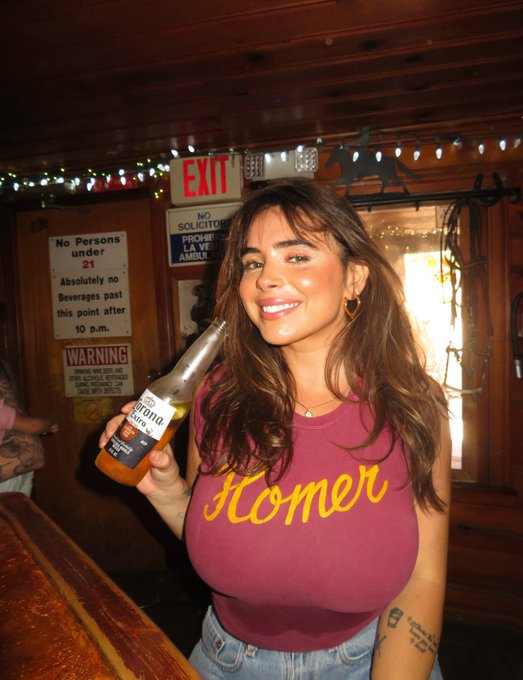 2 pic. Hideaway https://t.co/3UKIonWTlp