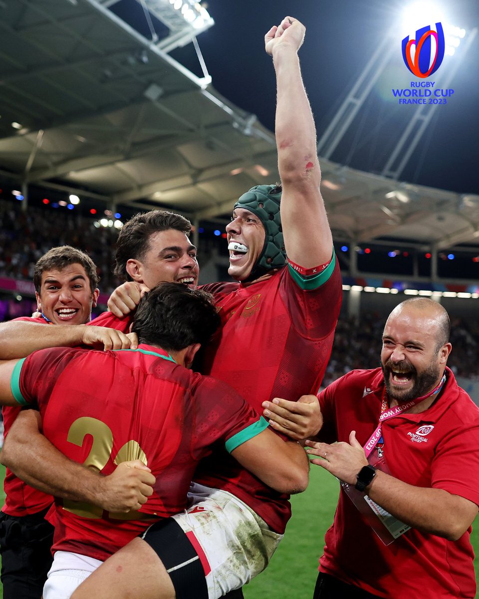 RugbyWorldCupFR's tweet photo. Des images qui resteront gravées à jamais 🇵🇹❤️

#RWC2023 I #FIJvPOR https://t.co/hkMgPMag89