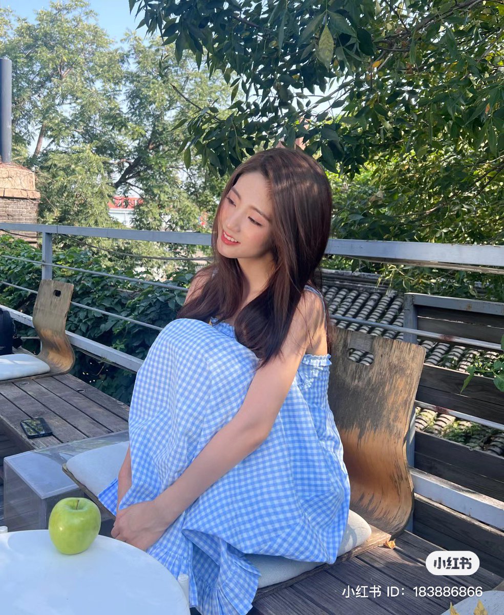 XingFei_th's tweet photo. นานๆ ลูกสาวจะมาโหมดขายสวย 💐😊
#สิงเฟย #XingFei https://t.co/4fxLX7Bk2x