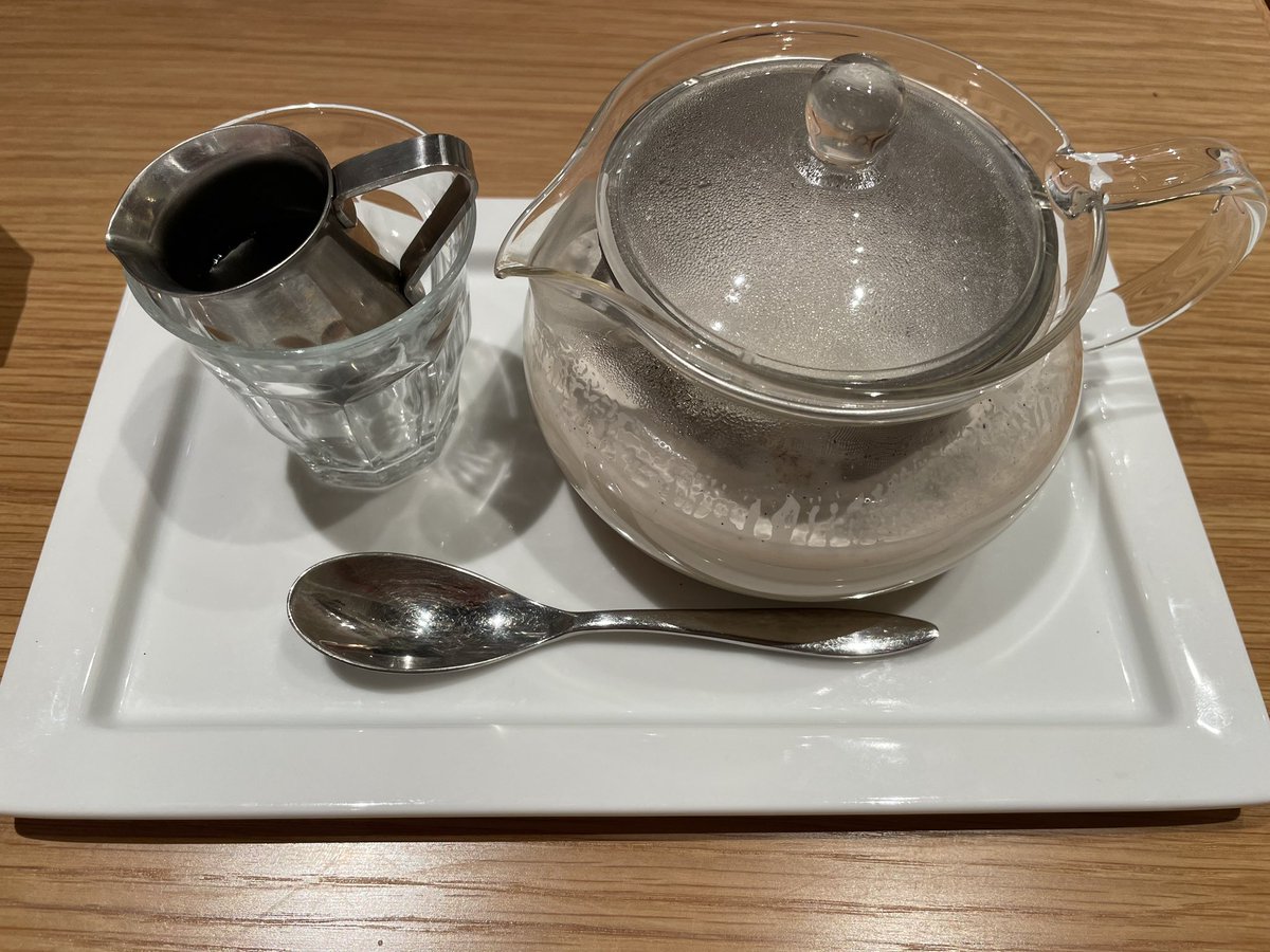 lehuamisa's tweet photo. ママ振相談会に行ってきました〜
前撮り本番が楽しみ😊

寄り道したカフェが👍✨
自家製チャイ美味しすぎて
この実はいったい何？すごい👍
また行きたいお店でした！
#ママ振相談会
#MATTARI
#藤沢駅 https://t.co/SmAO6hswFU