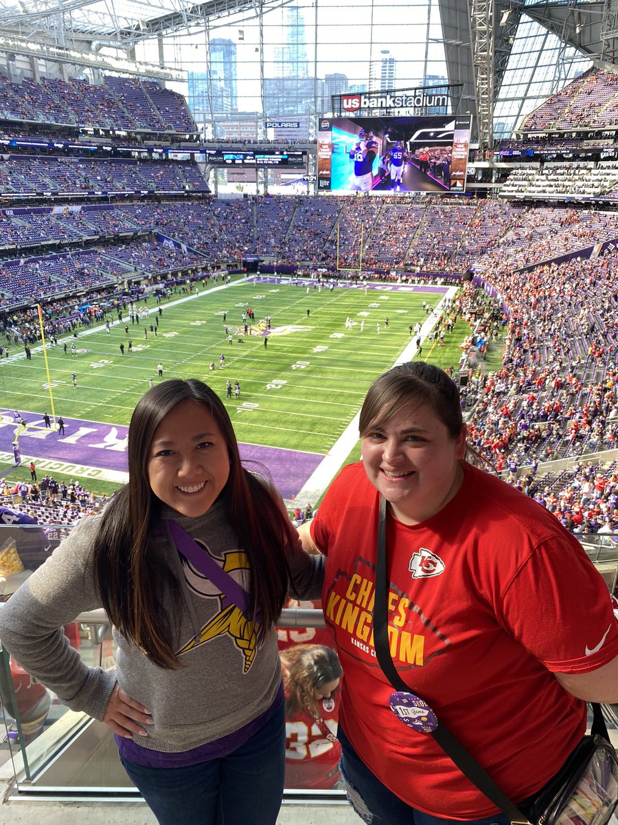 AngRogers_News's tweet photo. Let’s get a W for my aunt Kay, who fought Breast cancer long and hard. She was the biggest Vikings fan! 
 
@Vikings 
#SKOL #SkolStrong https://t.co/BTHkkKWLPd