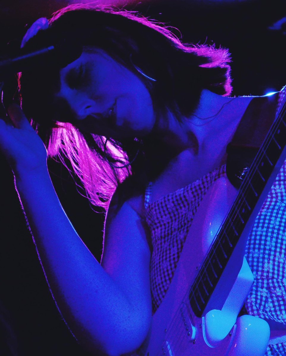 Last night was amazing 🥹thanks to Garry <a href="/ActualityManage/">Actuality Music Management</a> for organizing it ! To the crew <a href="/whelanslive/">Whelan's</a> and <a href="/trinketsband/">Trinkets</a> for supporting! 💙  My new single ‘Dead &amp; Gone’ is out ! Go stream it! ☠️

📸 Scarlet Short