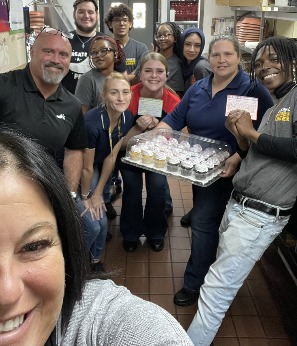 Michaela Whittington (@mikwhittington) on Twitter photo Talk about Sunday Funday with Team Kirkwood today! Celebrating Emily for her ROCKSTAR table greet and Zayden for his focus on keeping our restaurant clean with some AMAZING prebussing! Not to mention, Cupcake Day!! #Winning <a href="/MarkMercille1/">Mark Mercille</a> <a href="/CaraLiebman/">Cara Liebman</a> <a href="/ethandshaffer/">Ethan Shaffer</a> Talk about Sunday Funday with Team Kirkwood today! Celebrating Emily for her ROCKSTAR table greet and Zayden for his focus on keeping our restaurant clean with some AMAZING prebussing! Not to mention, Cupcake Day!! #Winning <a href="/MarkMercille1/">Mark Mercille</a> <a href="/CaraLiebman/">Cara Liebman</a> <a href="/ethandshaffer/">Ethan Shaffer</a>
