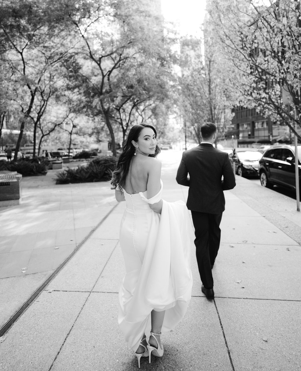 blsbc's tweet photo. Celebrating the union of two beautiful souls, Michelle and Chris. 💍✨ ⁠
Wishing you a lifetime of love and happiness! ❤️⁠
⁠
Photography &amp; Videography: ⁠@beautifullifebc⁠

#beautifullifebc #vancouverweddingphotographer #vancouverweddingvideographer https://t.co/yq6ZBZpj5L