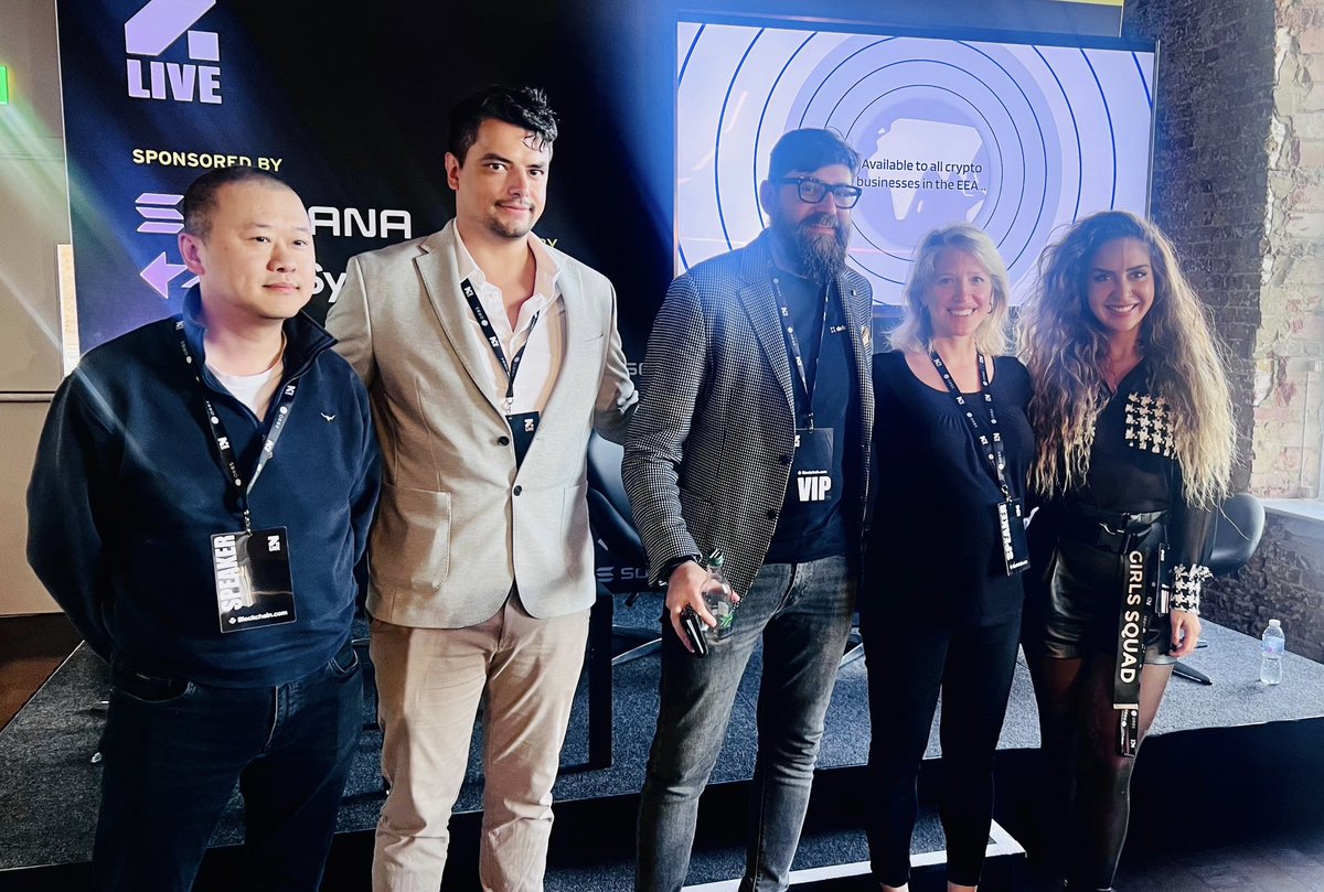 Lara Assi tweet media