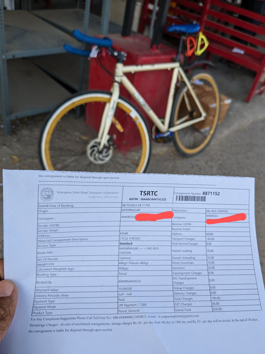 steelstreetbikr's tweet photo. Thank you! @TSRTC_LOGISTICS Shipped my Bike #fixie by @tsrtc
Bus from #Karimnagar2Hyderabad #TourOfTelangana #DoneAndDusted #CyclingToVote @ECISVEEP
Picked up in #hyderabad by @ltmhyd commute #ActiveMobility #fixedgearlife https://t.co/4e8HKcp6Uc