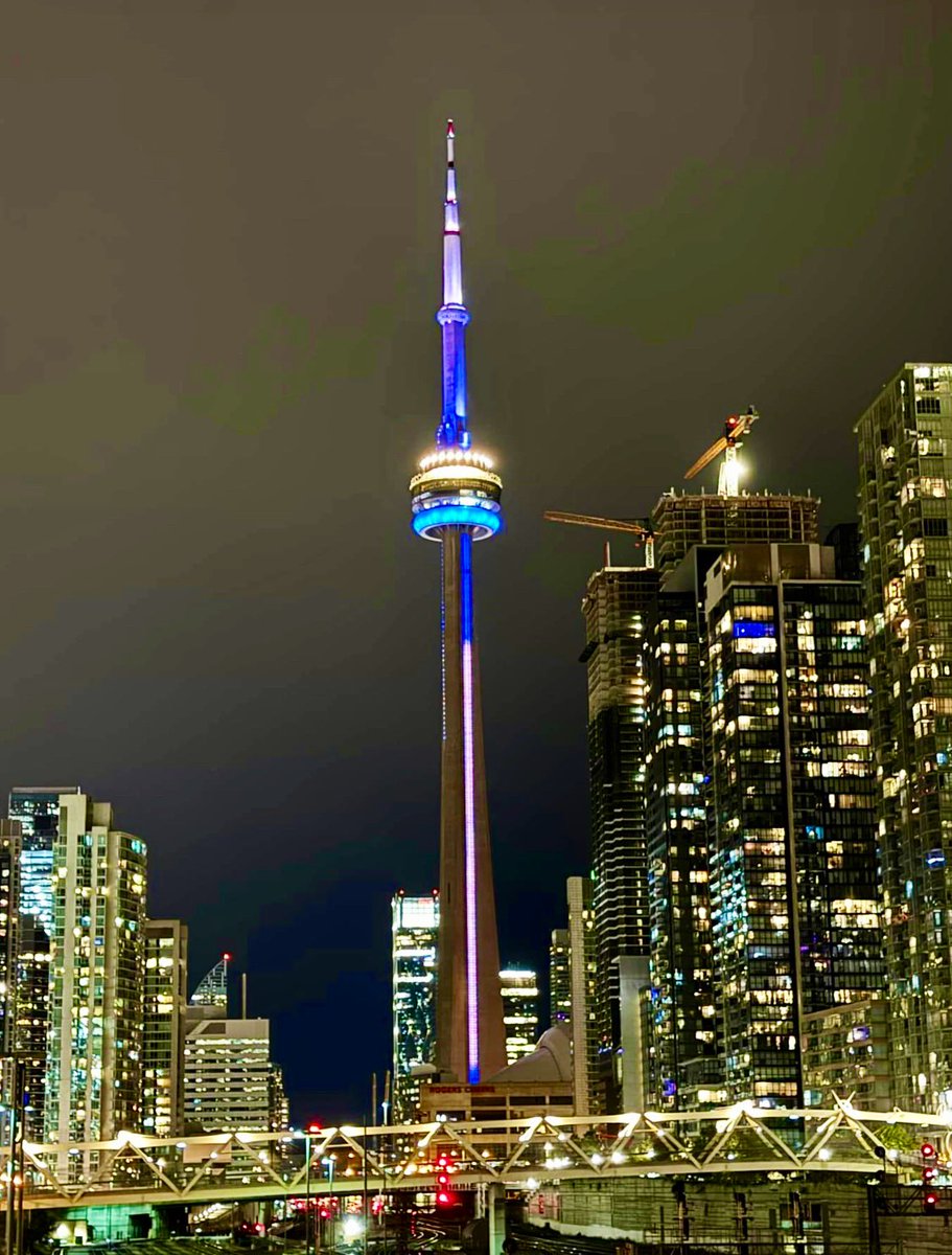 Proud to see my hometown support Israel. ❤️🇮🇱