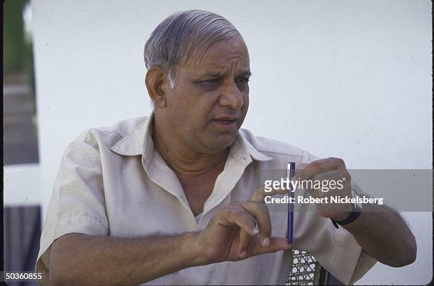 BAMCEF, DS4 और BSP के संस्थापक बहुजन समाज के मसीहा और बाबा साहब डॉक्टर अंबेडकर की इकलौती संतान और सिर्फ जिनकी वजह से बाबा साहब का नाम देश और दुनिया में रोशन हुआ है, एैसे बहुजनों के साहब मान्यवर कांशीराम जी के परिनिर्वाण दिवस पर उनको कोटि कोटि विनम्र अभिवादन! 🙏🏿🌺💙