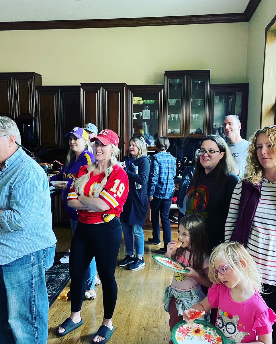 baum1319's tweet photo. the BIG Chil (i) CookOff. Great people, great day and great chili. Congrats to our 2023 CHAMP Chuck. https://t.co/Y9golufk52