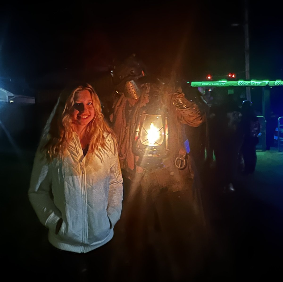 Ashley Perkinson tweet media