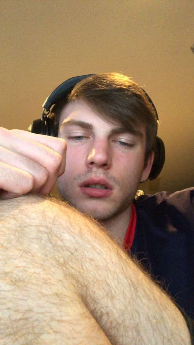 ash 𓊆ྀི❤︎𓊇ྀི tweet media