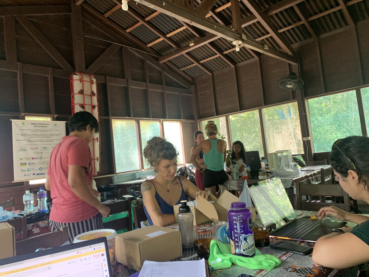 Caio Mattos, PhD ๐ณ๏ธโ๐ (@caiorcmattos) on Twitter photo Some of the people that made this happen:
<a href="/BernardoMflores/">Bernardo M Flores</a> <a href="/Bianca_Rius/">Bianca Rius</a> <a href="/LeandroGiacomi7/">Leandro Giacomin</a> <a href="/Mateussilvabio/">Mateus Silva</a> <a href="/MagaliNehemy/">Magali Nehemy</a> <a href="/Moniquebschlick/">Monique Schlickmann</a> @rochamaydaa @nandavascon1 <a href="/Tavares_JuliaV/">Julia Valentim Tavares</a> <a href="/larissa_verona/">Larissa Verona</a> e o resto sem twitter. Desculpa se eu esqueci/nรฃo achei alguรฉm๐. Some of the people that made this happen:
<a href="/BernardoMflores/">Bernardo M Flores</a> <a href="/Bianca_Rius/">Bianca Rius</a> <a href="/LeandroGiacomi7/">Leandro Giacomin</a> <a href="/Mateussilvabio/">Mateus Silva</a> <a href="/MagaliNehemy/">Magali Nehemy</a> <a href="/Moniquebschlick/">Monique Schlickmann</a> @rochamaydaa @nandavascon1 <a href="/Tavares_JuliaV/">Julia Valentim Tavares</a> <a href="/larissa_verona/">Larissa Verona</a> e o resto sem twitter. Desculpa se eu esqueci/nรฃo achei alguรฉm๐.