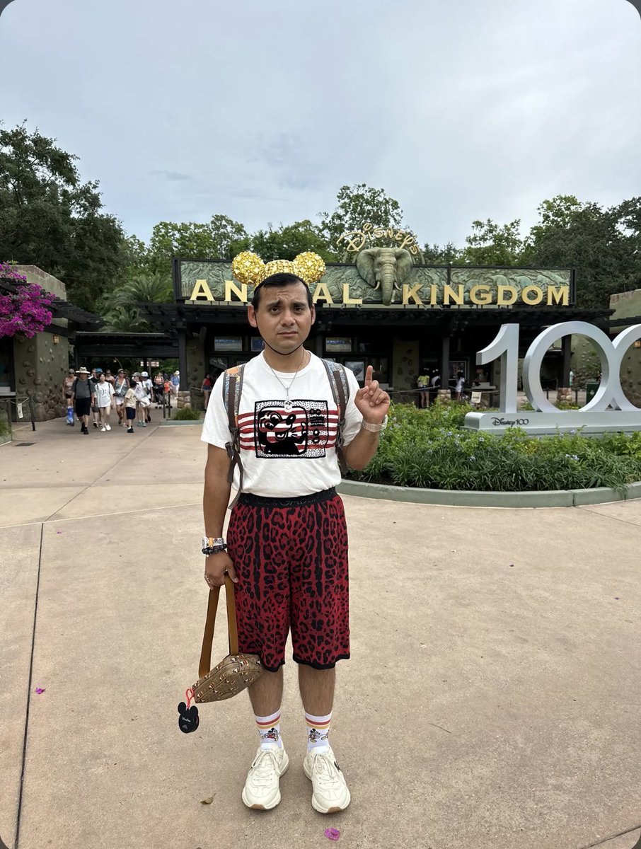 ParksFromAfar's tweet photo. Umm on month 5 https://t.co/VridkBSQsa