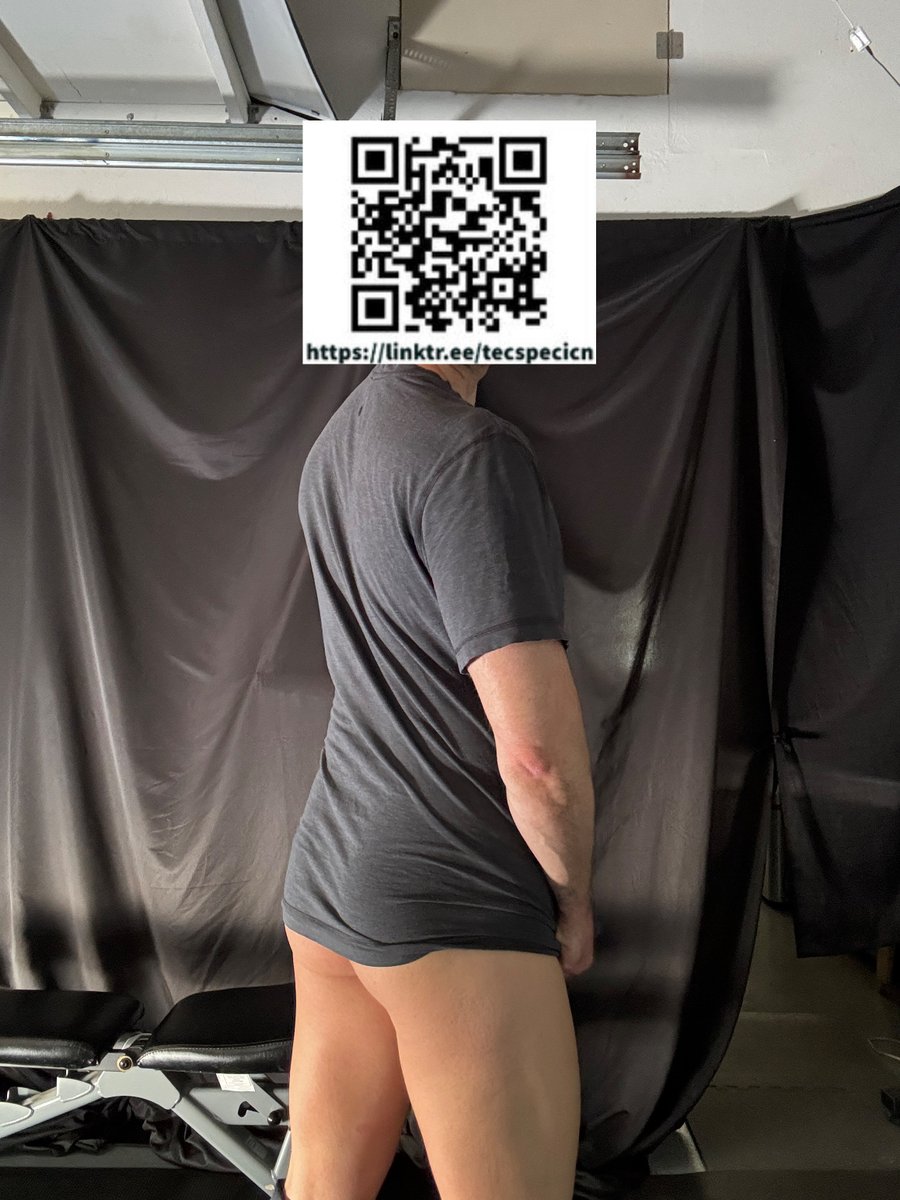 tecspecicon's tweet photo. Thong or no thong.. Just never know. #thong #manthong #mensthong #manbooty #mensunderwear #mensfitness #menstyle #mensfashions #gaythong #thongunderwear #instagay #instabi #gaythong #bithong #straightthong #manthong https://t.co/FoyMGBOMYO