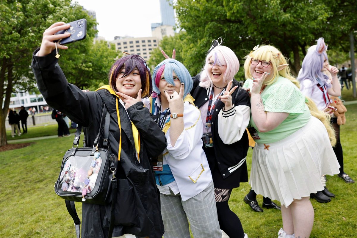 What a weekend! #PAXAus was an absolute blast this year and I enjoyed every moment. I met so many new people and played so many games! 
See you all again next time 🫶🏻