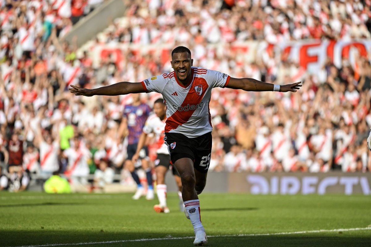 salorondon23's tweet photo. ➕3️⃣
⚽️🦍 https://t.co/jUOpfA9y8v