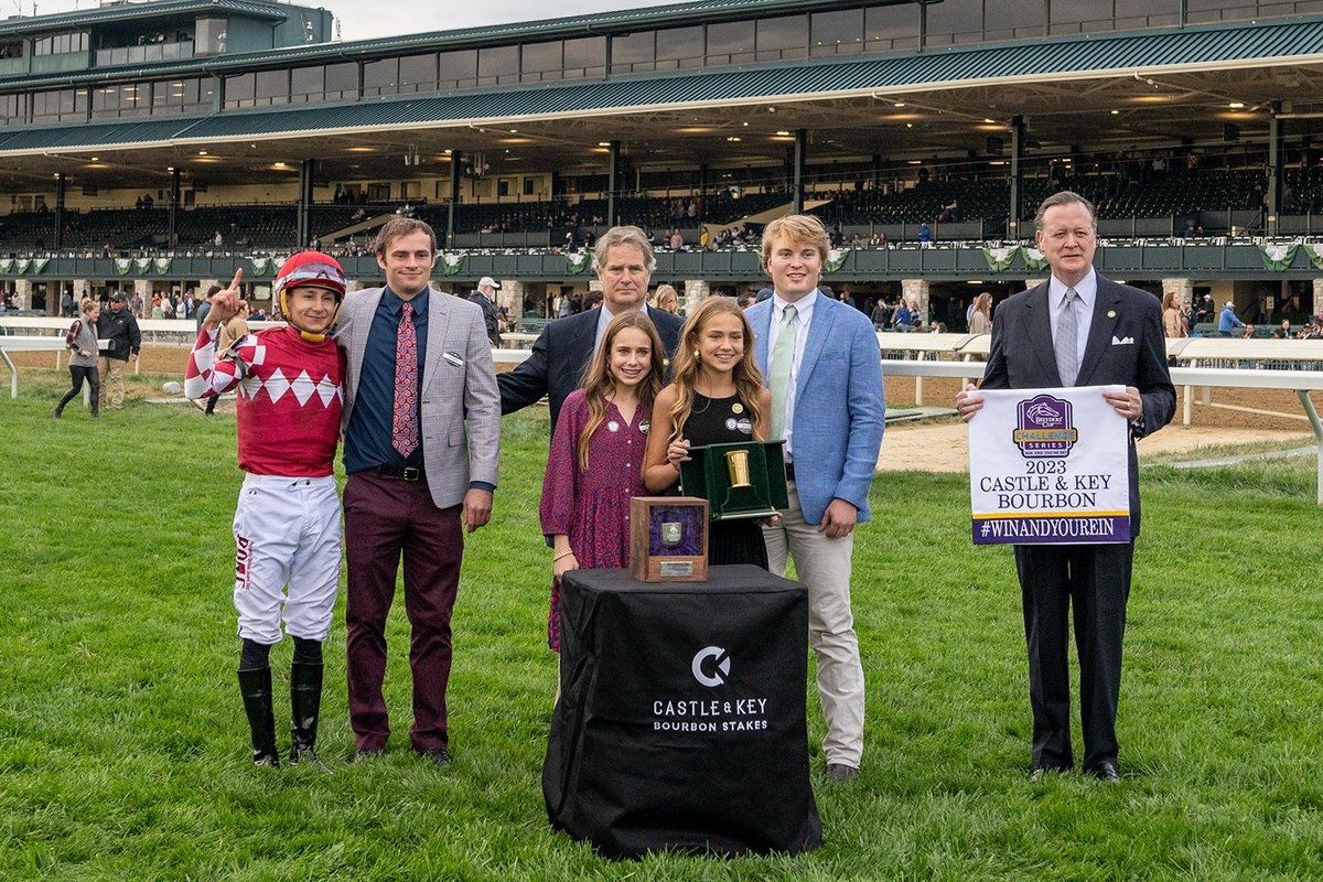 BH_AEberhardt's tweet photo. By a nose, it’s #CanGroup with Francisco Arrieta to win the G2T @castleandkey #Bourbon, a Win and You’re In race for the Breeders’ Cup Juvenile Turf division, for @markecasse ##DJStable #CashIsKing @keenelandracing. By #GoodSamaritan at @WinStarFarm https://t.co/CnvaIpursc