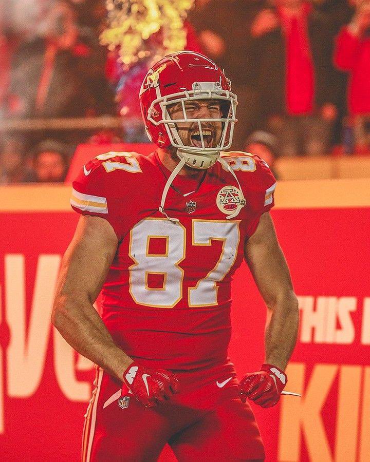 MahomeSZN's tweet photo. The best to ever do it. #87 https://t.co/7unQ3IT2Cu