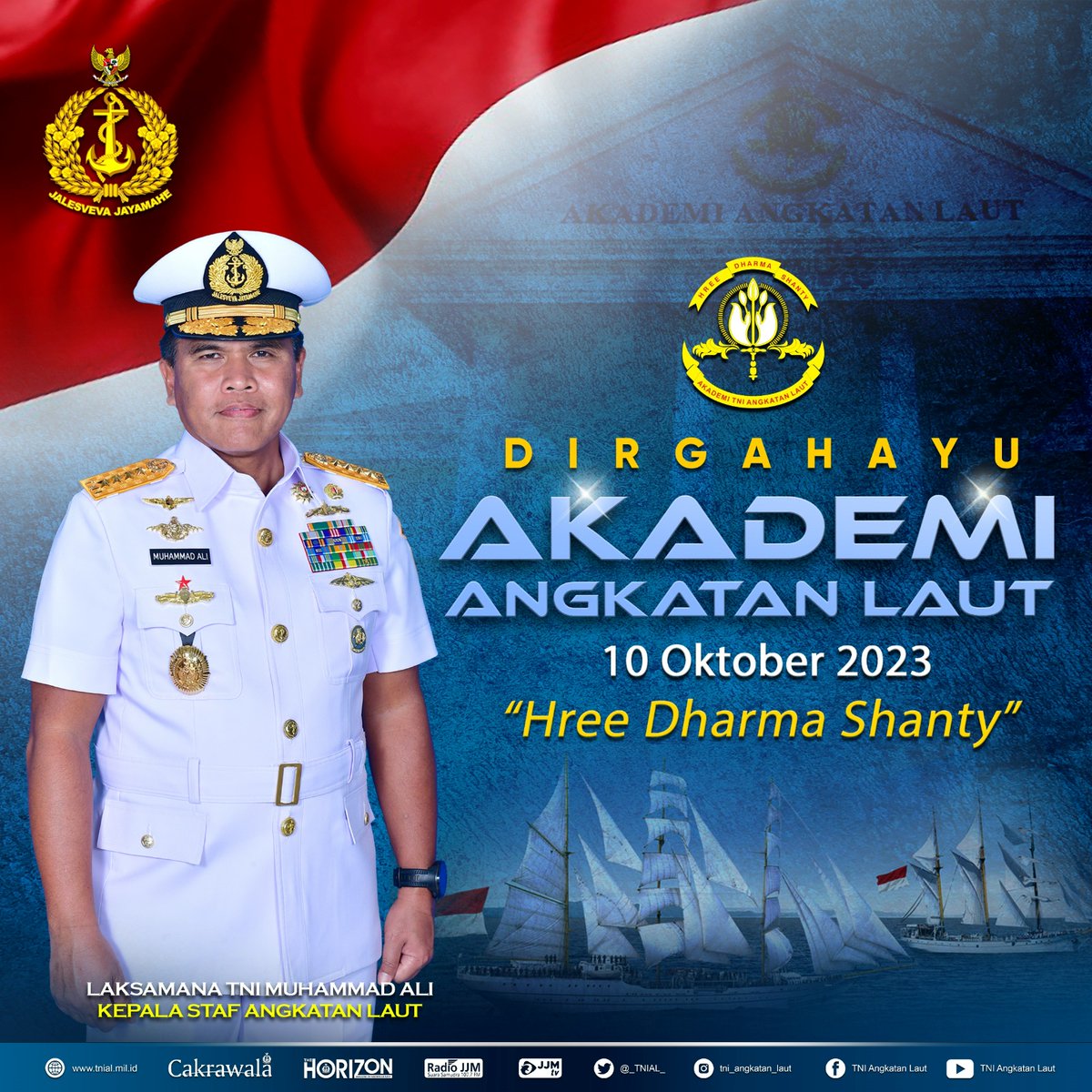 _TNIAL_'s tweet image. Dirgahayu Akademi Angkatan Laut
10 Oktober 2023
&quot;Hree Dharma Shanty&quot;

#jalesvevajayamahe #tnial #indonesiannavy #muhammadali #laksamanamuhammadali